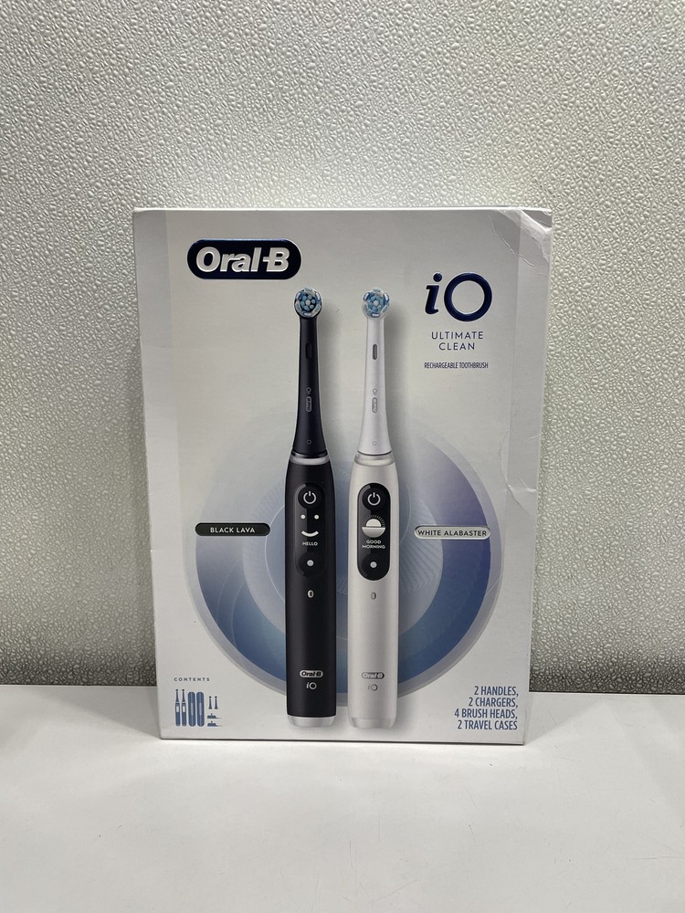 Oral-B iO Ultimate Clean 2-Pack Rechargeable Toothbrush Set, Black/White