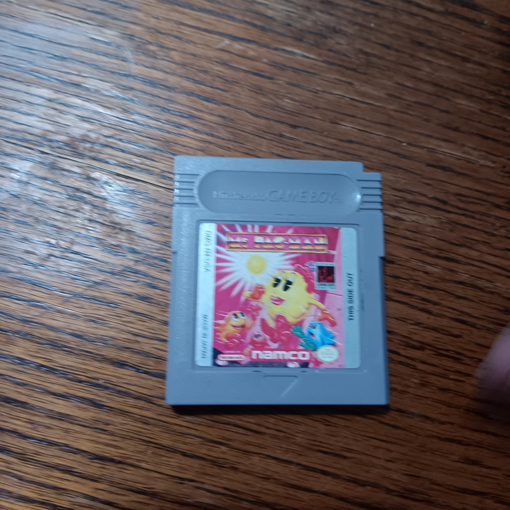 Ms. Pac-Man (Nintendo Game Boy, 1999)