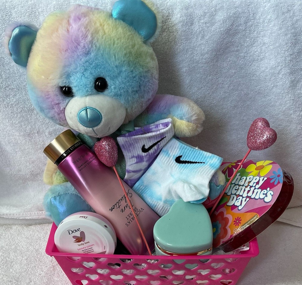 New valentines day gift baskets-image