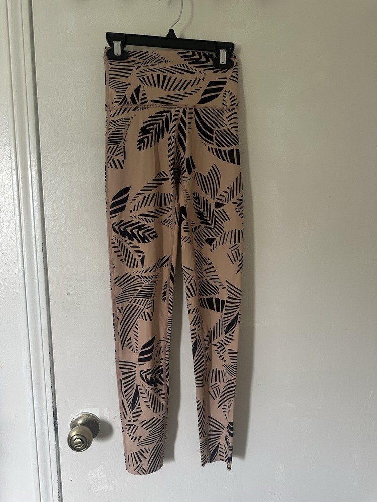 Aerie Chill Play Move High-Waisted Workout Leggings for Yoga & Running  