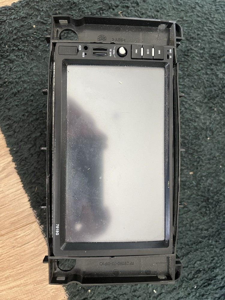 SMART Fortwo Passion 2007-2011 Touch Screen Multimedia MP5 Player Radio