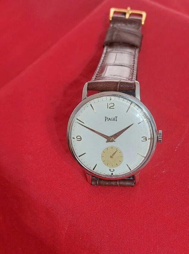 VINTAGE  PIAGET  ART - DECO ART - DECO  MANUAL 1960's