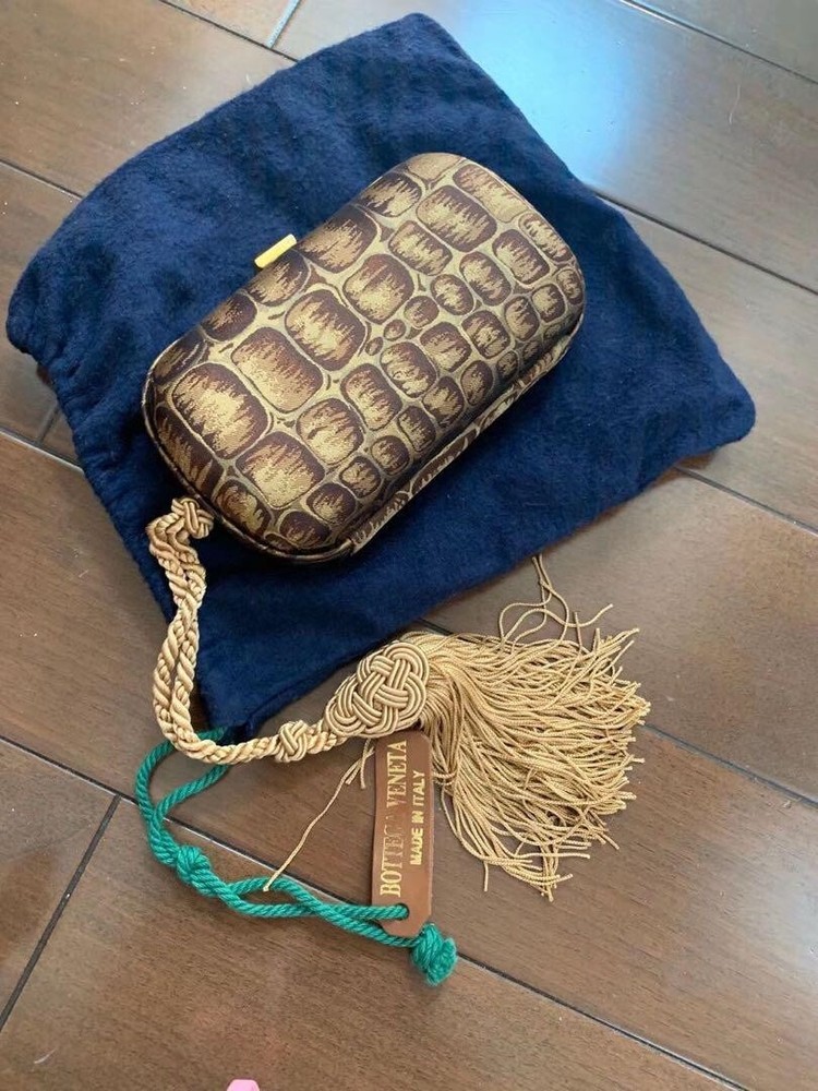 Bottega Veneta's Knot box vintage clutch bag Pouch without BOX Near unused