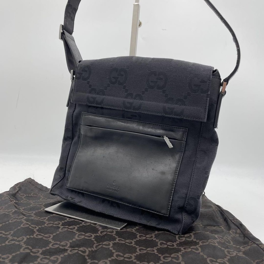 Authentic Used Gucci GG Canvas Black Jumbo Shoulder Bag with Top Handle  