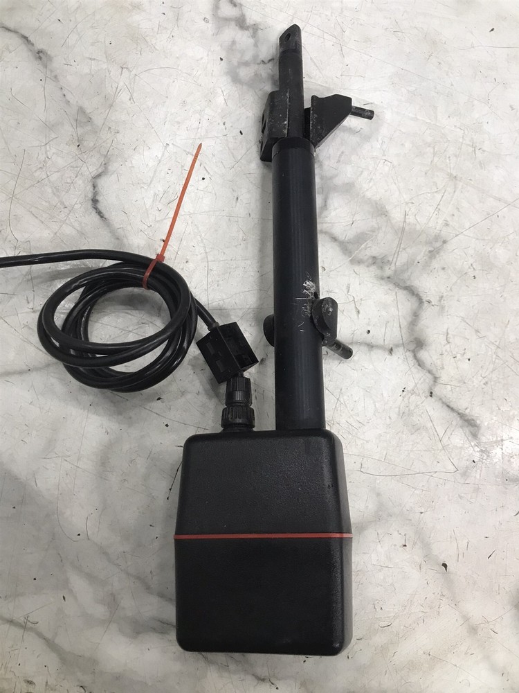 90 Four Winns 285 Vista Boat Raytheon Ray Marine linear auto pilot helm autohelm