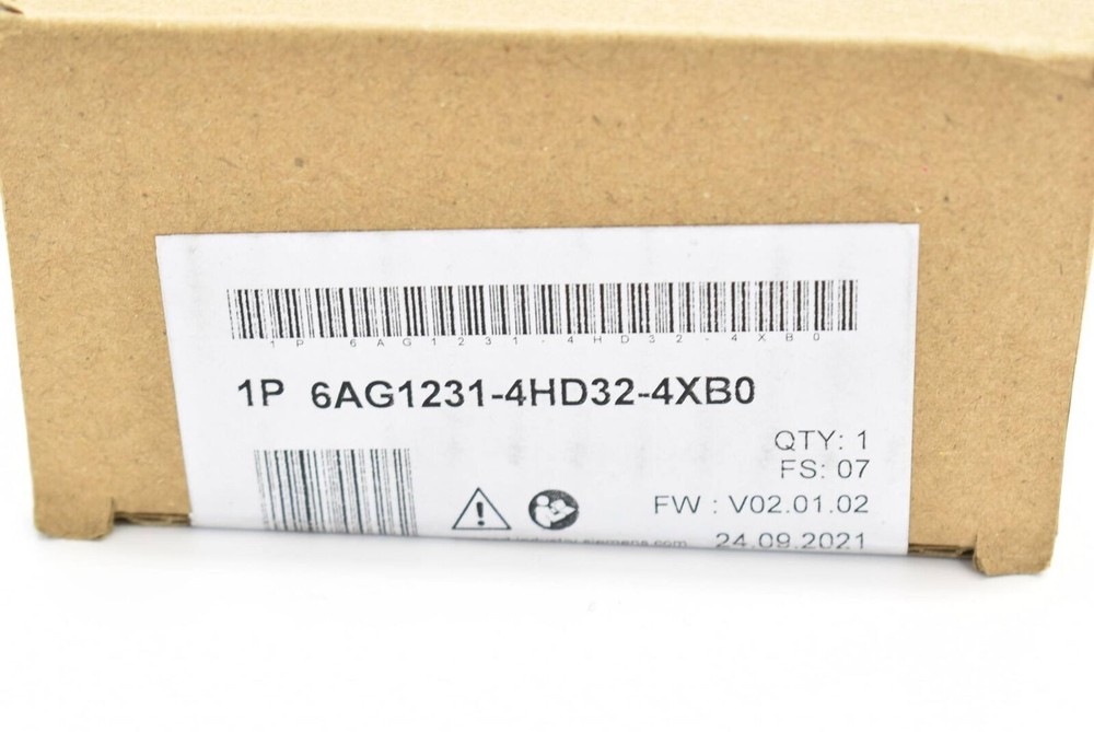 6AG1231-4HD32-4XB0 1PC NEW SIEMENS SIPLUS S7-1200 SM 6AG1231-4HD32-4XB0