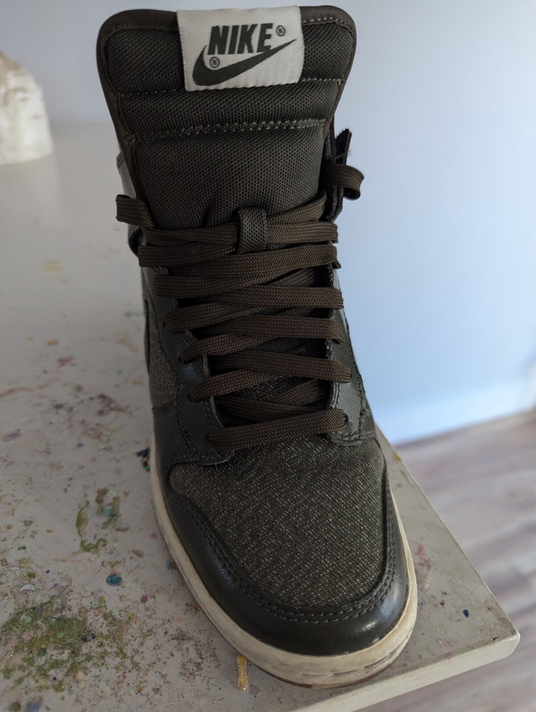 Nike Wedge worn twice