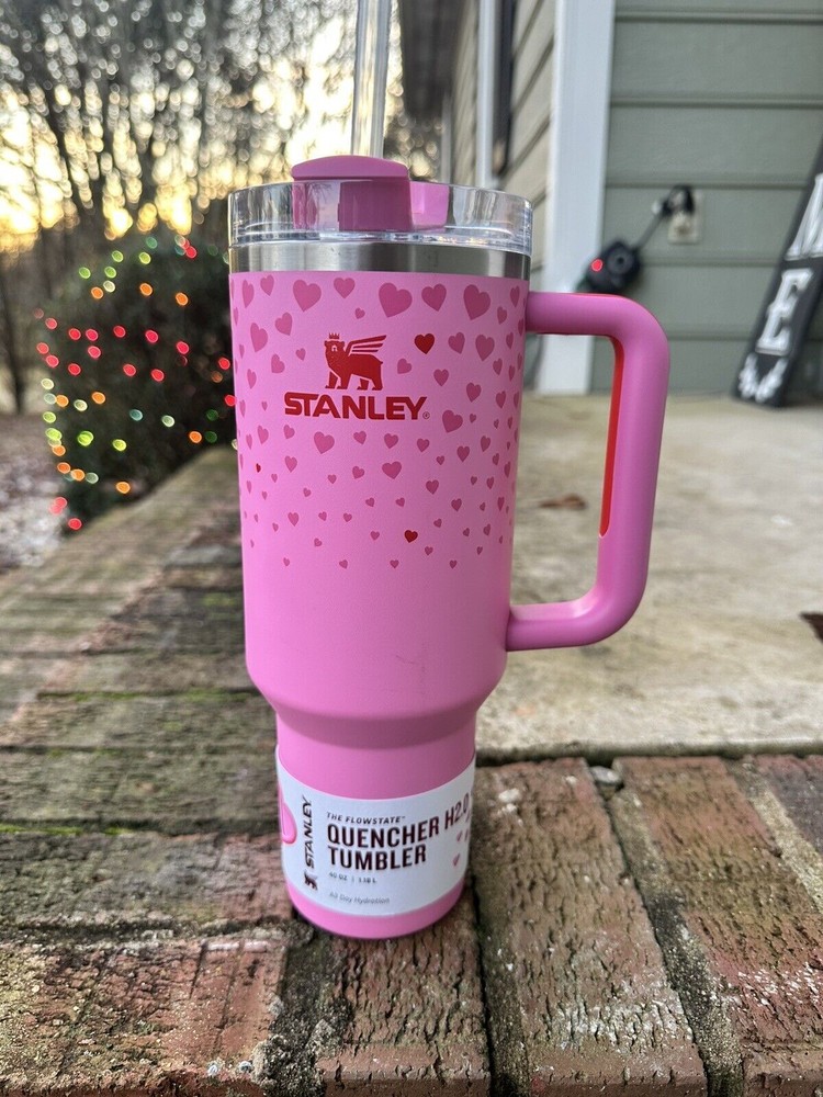 Exclusive Valentine’s Day 2025 Sweet Hearts 40oz Tumbler IN HAND【BRAND NEW】