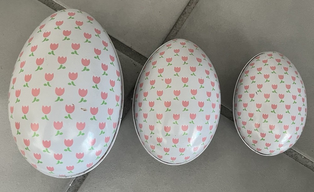 Easter Tin Litho Nesting Eggs Russ Berrie Candy Container Hong Kong Tulips
