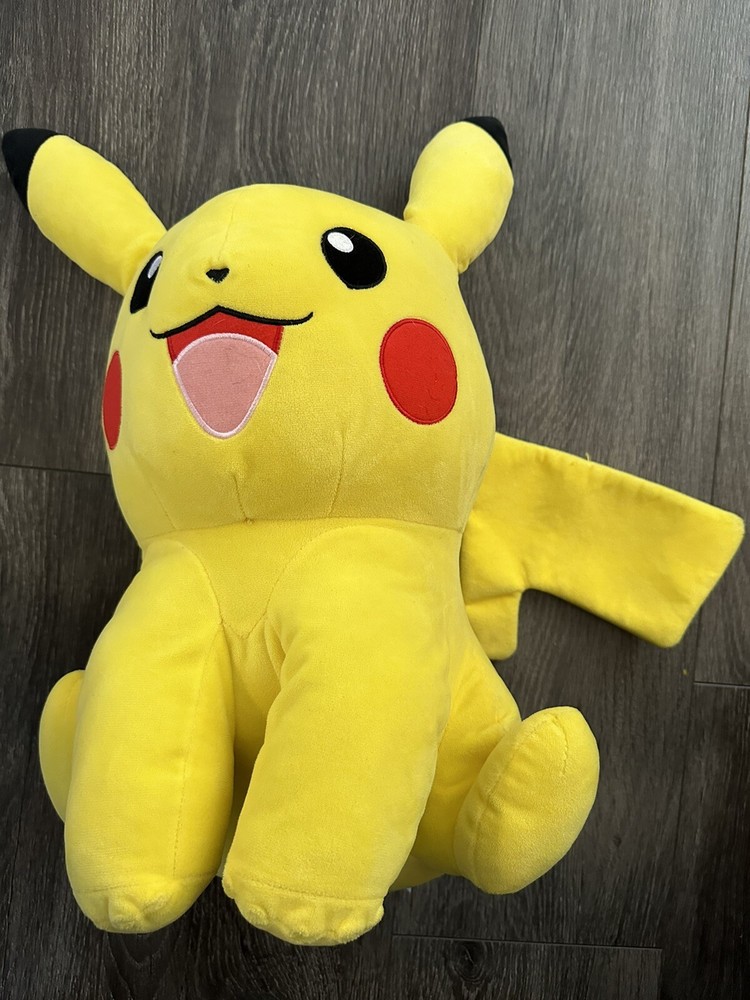 18” Nintendo Pokemon Pikachu Sitting Large Plush Sitting WCT