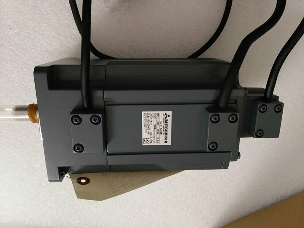 1PC Used Mitsubishi HA-FF63BW3 servo motor HAFF63BW3 tested Fully