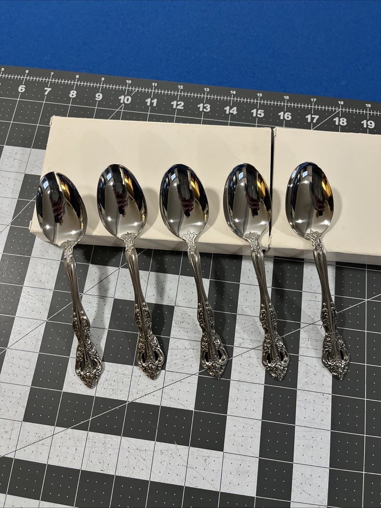 Oneida Cube Mark Michelangelo (5) Oval / Soup Spoons Stainless Flatware