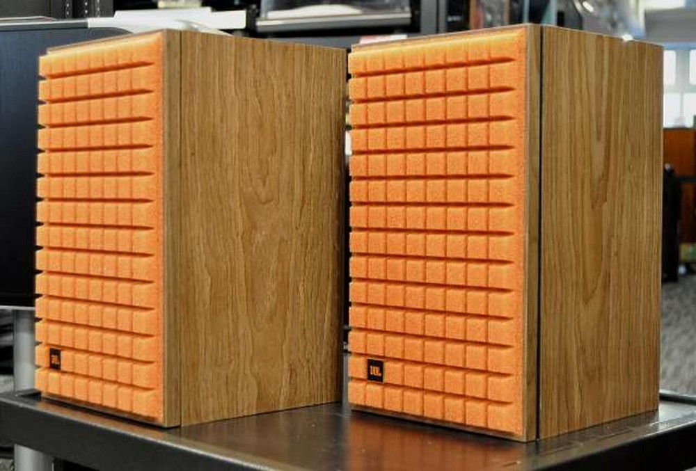 JBL L52 Classic Bookshelf speakers (Orange grilles) - Pair Near Mint tested