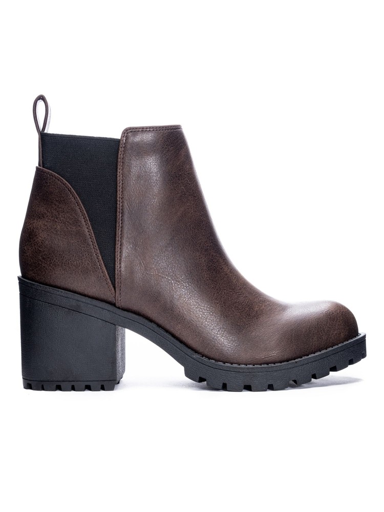 DIRTY LAUNDRY Womens Brown Shaft Lido Round Toe Block Heel Slip On Booties 10 M
