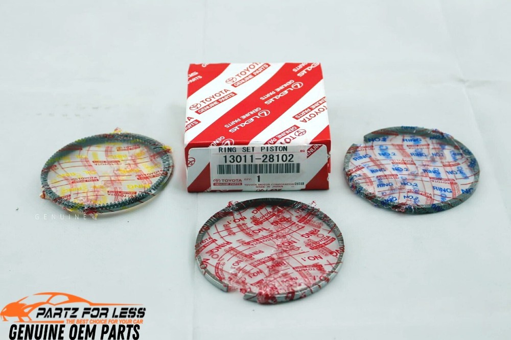 TOYOTA OEM Piston Ring Set 13011-28102 Genuine New 1301128102