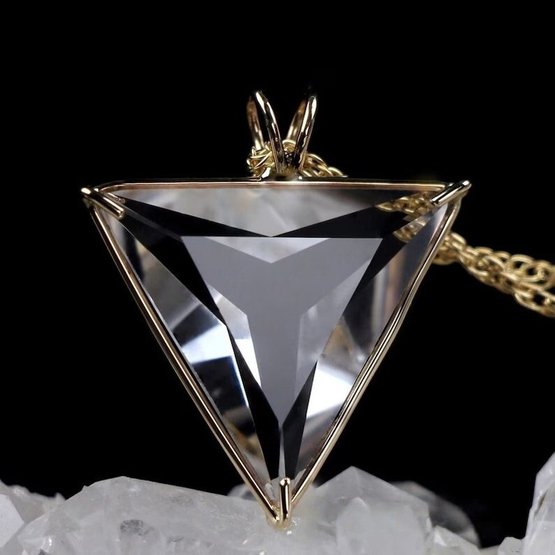 Clear Quartz Angel Star Pendant Necklace for Reiki Healing Energy