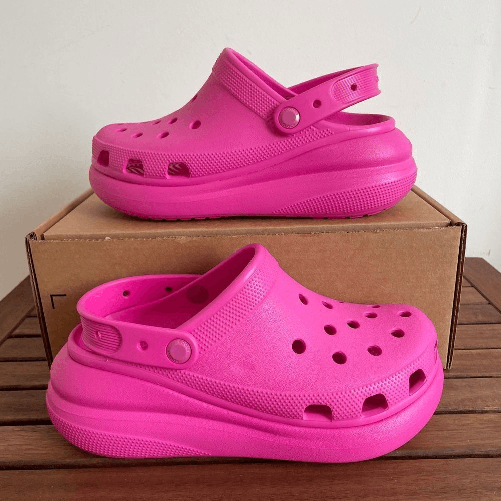 NWT Crocs Classic Crush Clog Juice Pink Women Size 9 Men Size 7