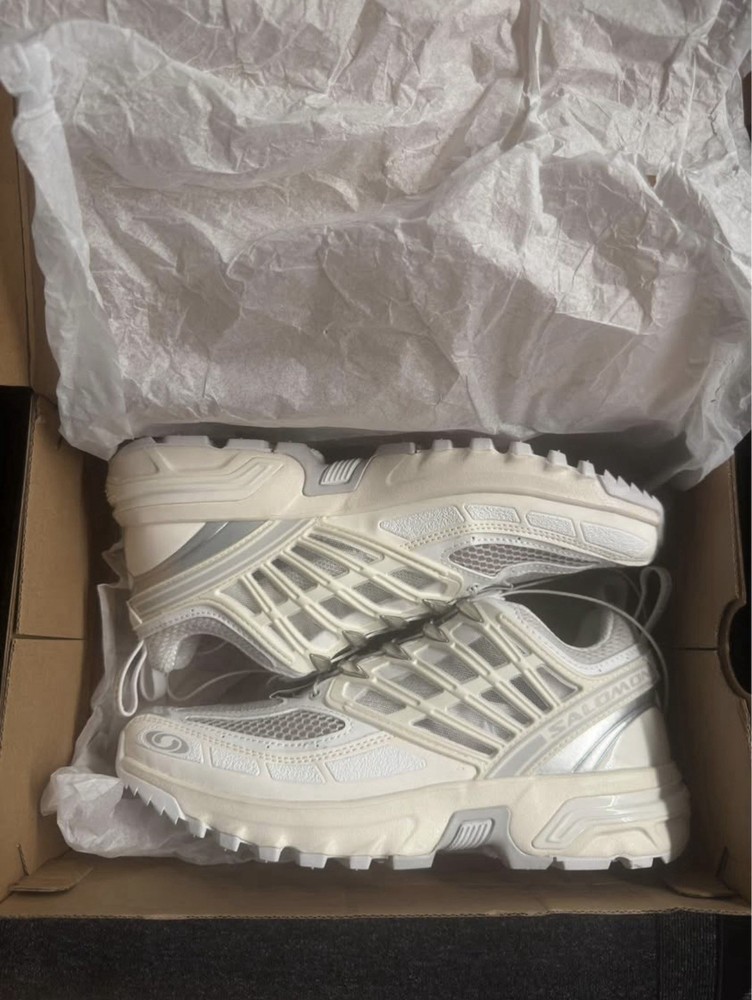 Size 7 - Salomon ACS Pro Advanced White Vanilla Ice