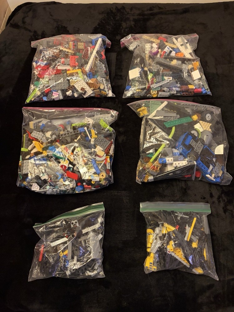 20 lbs LEGO Bulk Lot Assorted Bricks, Pieces & Parts Multicolor in Polybags