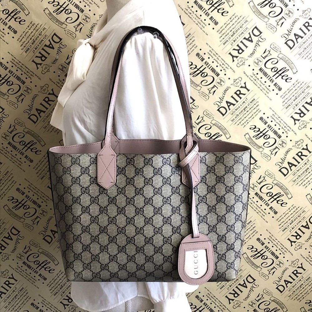 Gucci GG Supreme Reversible Hand Tote Bag FP763