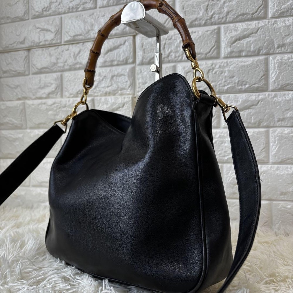 Gucci Vintage Bamboo Leather Shoulder Bag with Gold Hardware 2-Way Design