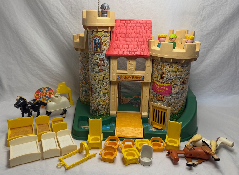 Vintage Fisher Price Little People Play Family Castle = SOLD AS-IS / INCOMPLETE