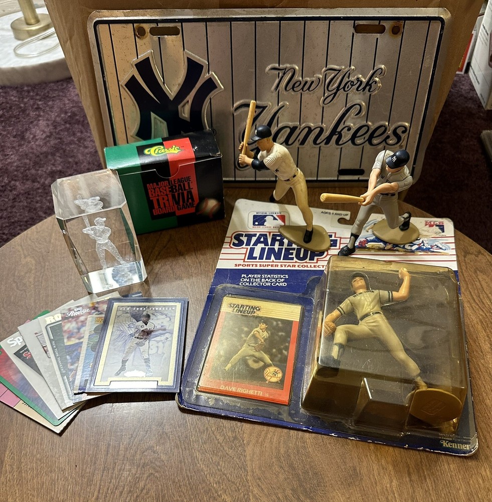 Vintage Lot Of 10+  New York Yankees Memorabilia Sports