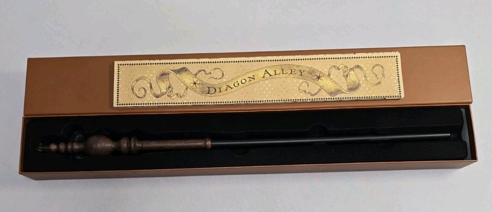 Harry Potter Professor McGonagall Wand with Box - Universal Studios Wizarding World