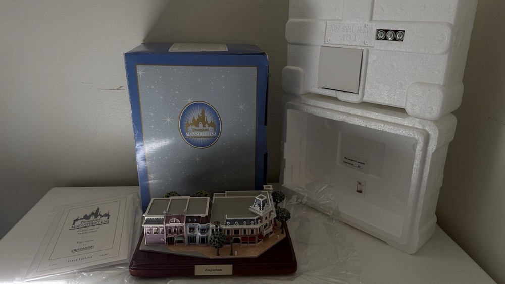 Walt Disney World Main Street USA EMPORIUM Miniature First Edition By Olszewski