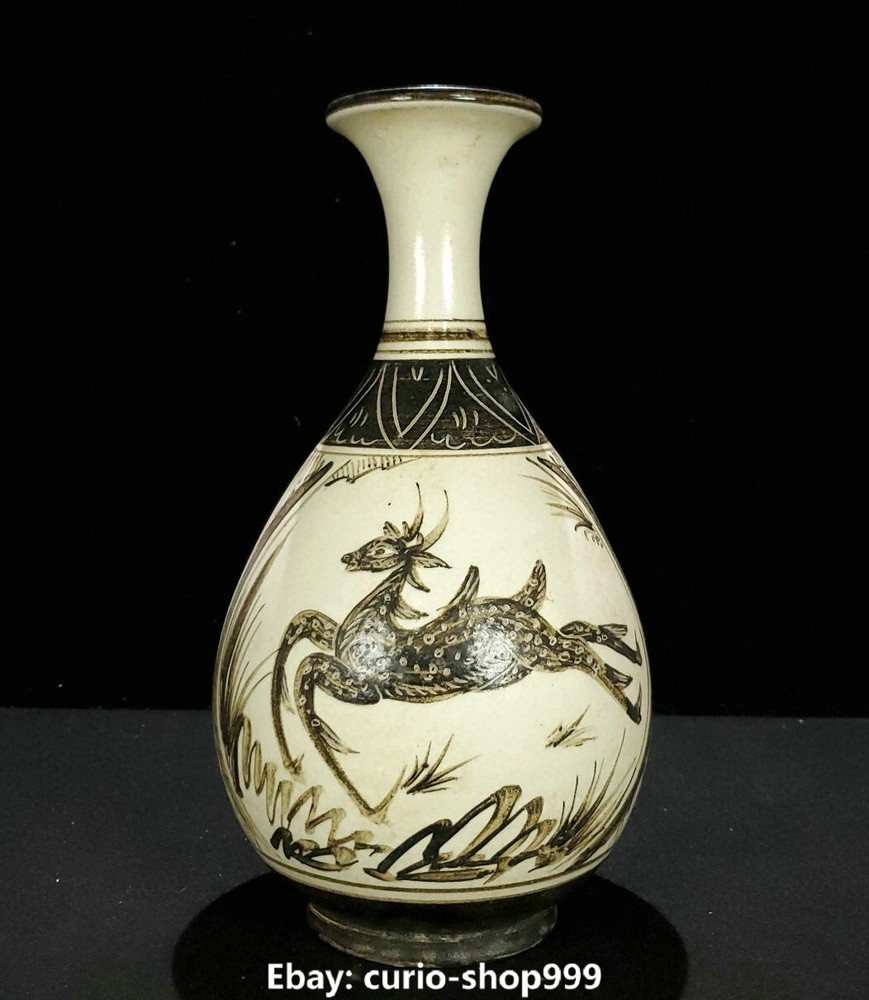 11.5-inch Cizhou Kiln Porcelain Sika Deer Floral Vase from the Old Dynasty Era