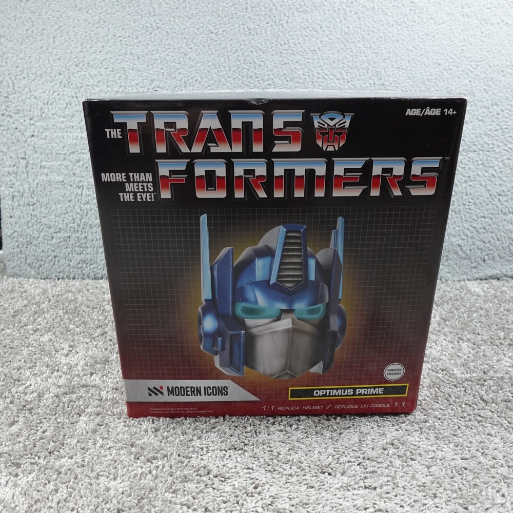 GameStop Exclusive Modern Icons Transformers G1 Optimus Prime 1:1 Replica Helmet