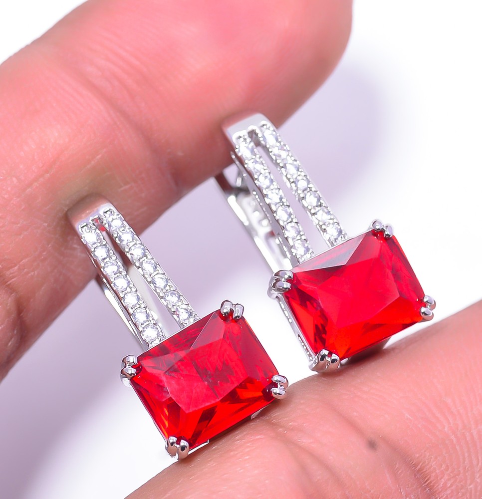 Red Garnet & Cubic Zirconia 925 Sterling Silver Earring 0.86
