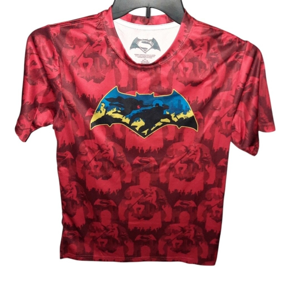 Batman V Superman: Dawn of Justice Boy's Tee Size 2XL (18)