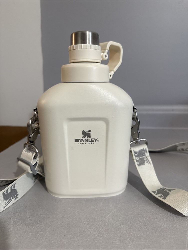 Stanley Canteen 1.1. Qt