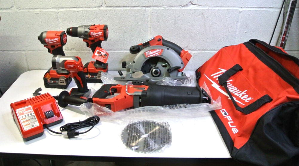 Milwaukee 3697-25 M18 FUEL 18V Lithium-Ion Brushless Cordless 5-Tool Combo Kit