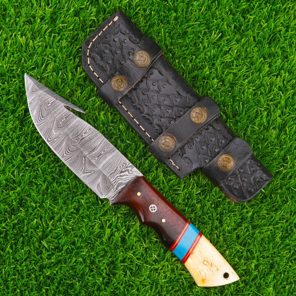 Custom Damascus Steel Tactical Bowie Hunting Knife with Sheath