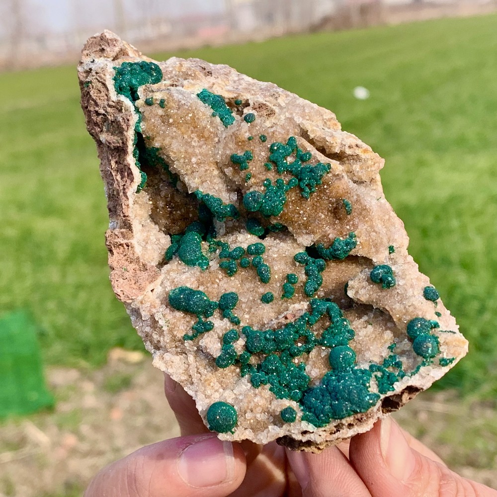 169G Natural malachite with druzy Quartz Mineral Decorate Energy Healing