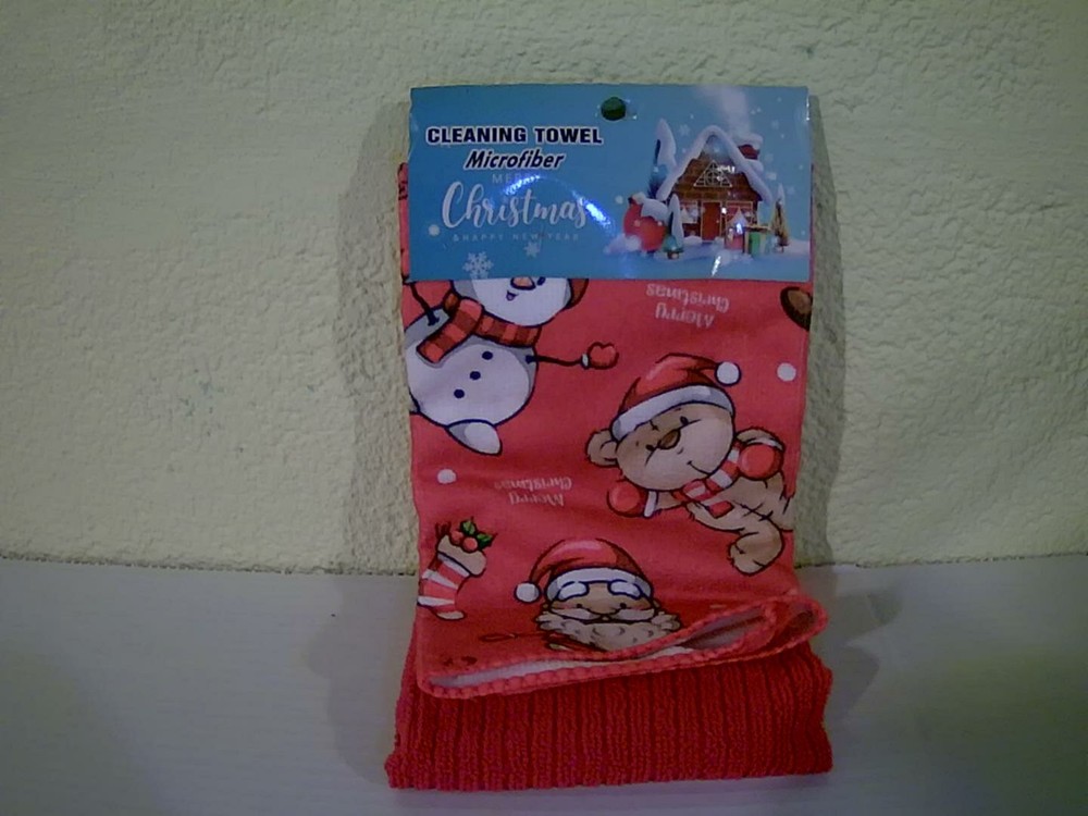 Festive 2-Pack Microfiber Cleaning Cloths for Christmas