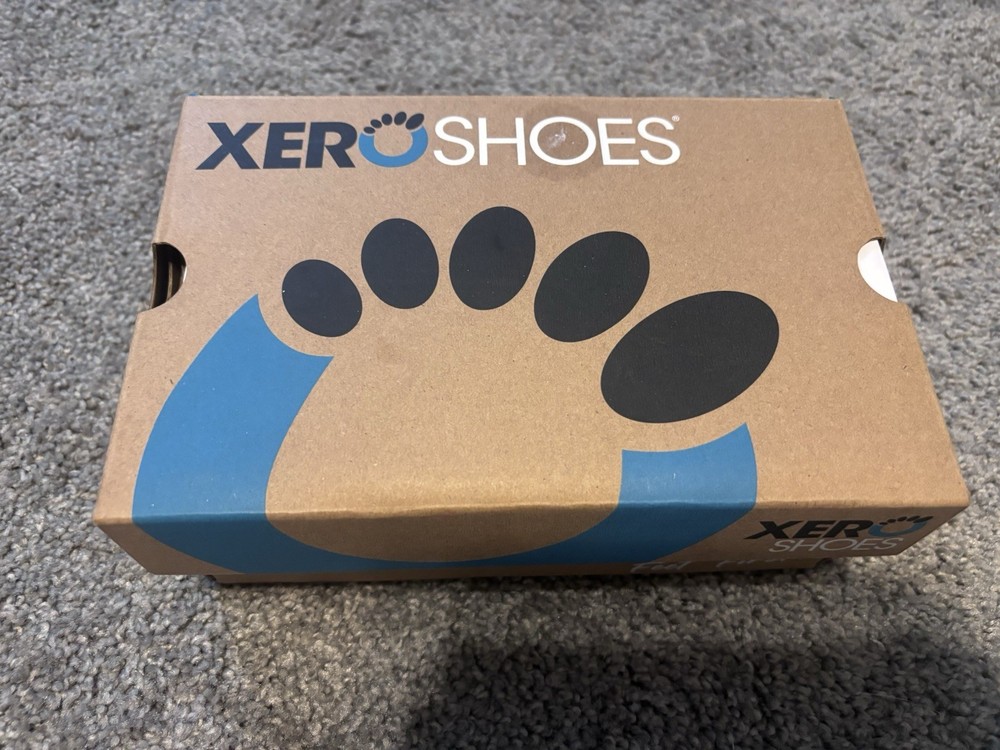 Kids Dillon Xero Shoes Black Size 1 Youth New or Used With Box Worn Once