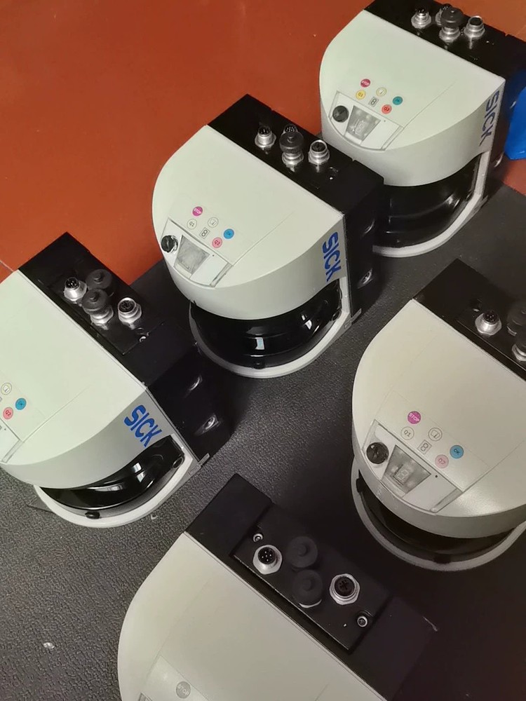 1Pcs SICK lms511-20100 USED