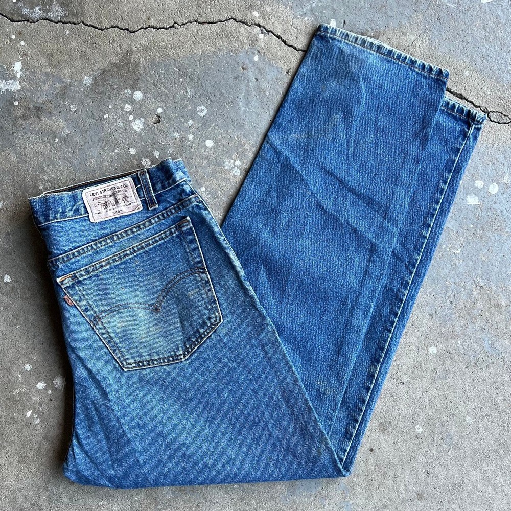 Vintage Y2K Levi’s relaxed fit blue denim jeans pants