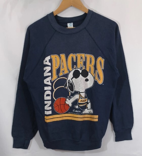 Indiana Pacers Peanuts Basketball Sweatshirt NBA, reprinted black shirt QT122