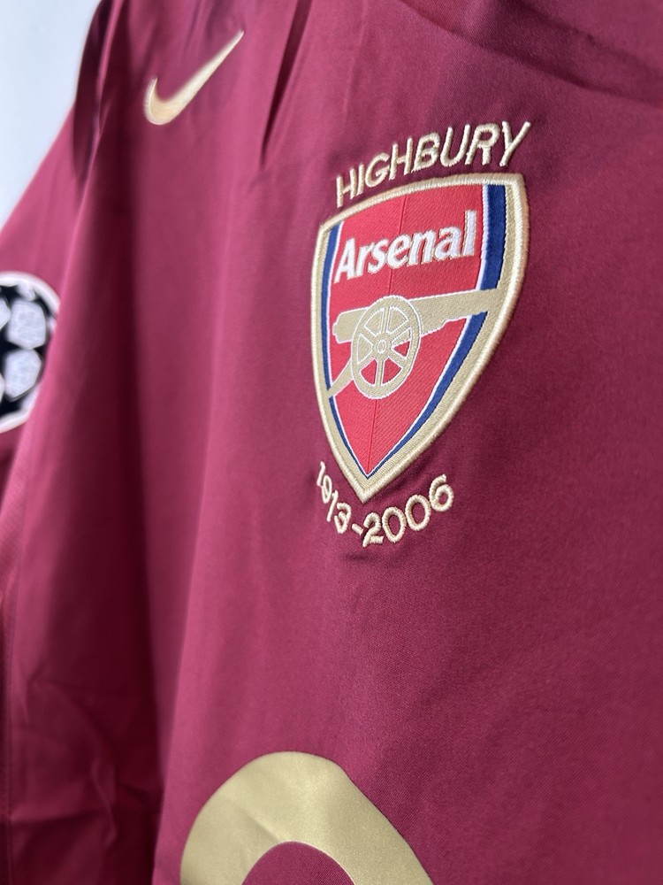 Arsenal 2005/2006 Home Retro Henry Jersey