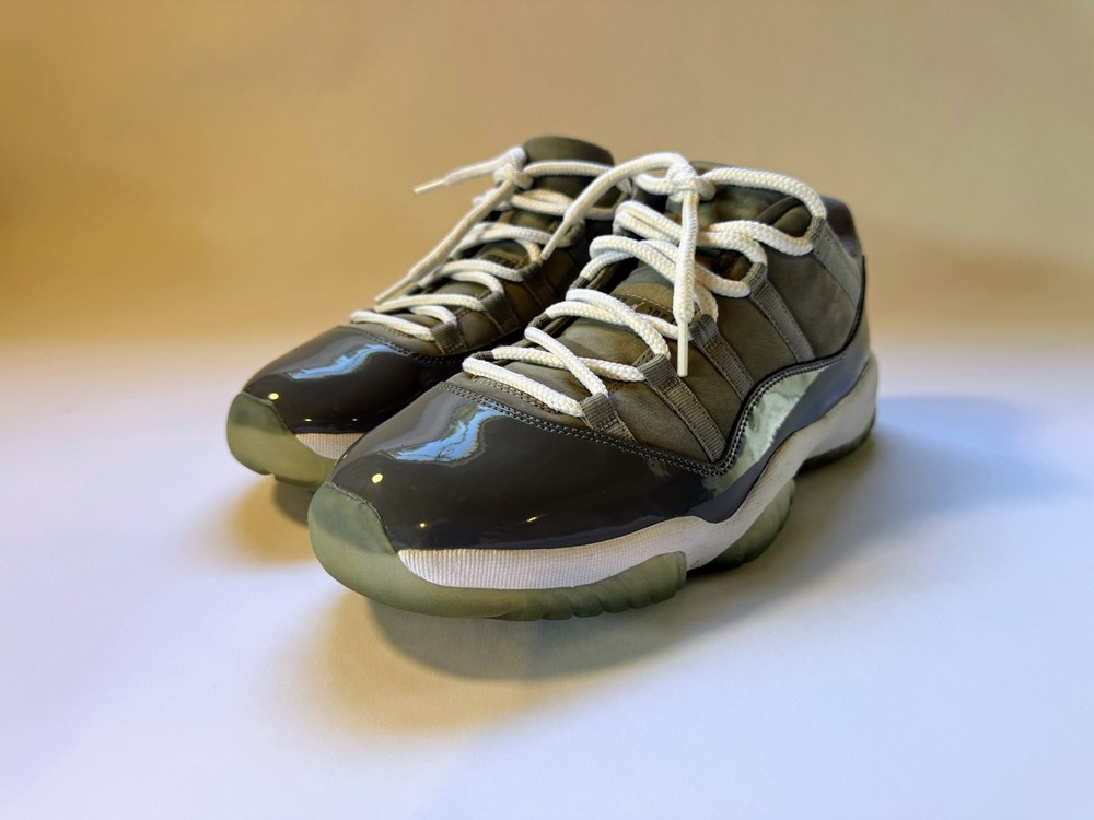 Nike Air Jordan 11 Retro Low Cool Grey Size 11 528895-003 [FLASH SALE]-image