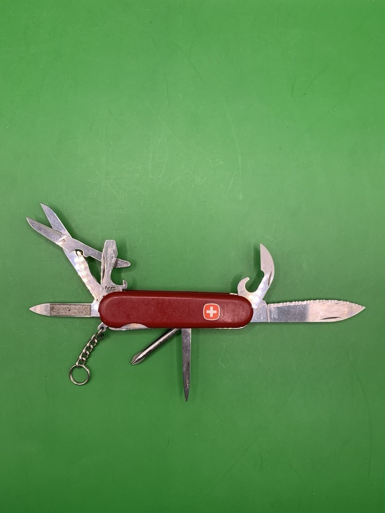 Wenger TRAVELER Swiss Army Knife 85mm Red with Phillips Serrated Blade