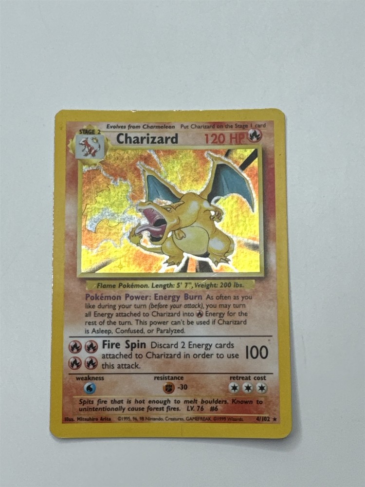 Charizard 4/102 Pokemon TCG Base Set 1999 Holo Single Card Ungraded