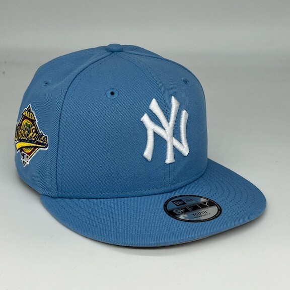 YOUTH New York Yankees 9FIFTY Adjustable Snapback New Era Cap - Sky Blue - NWT