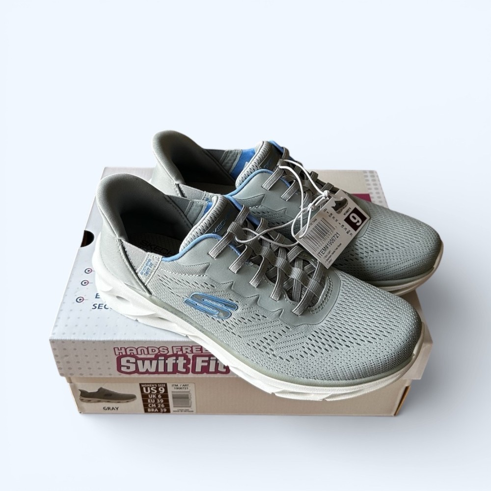 Skechers Women's Glide Step Sneaker Hands Free Swift Fit Gray Size 9