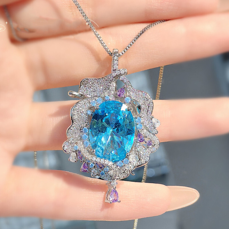 18mm Ocean Blue Topaz Flower Charm Silver Pendant Necklace for Women