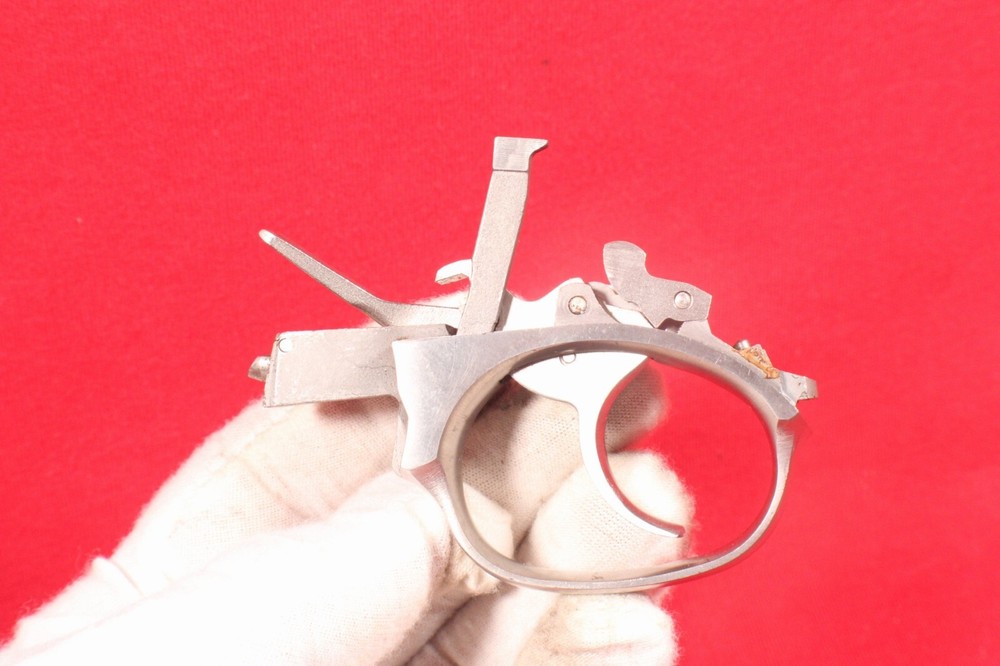 Ruger GP-100 357 Magnum Revolver Parts – Trigger Guard Pawl Transfer Bar